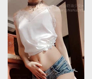 微博网红《奶油少女m》灌进去三种饮料视频