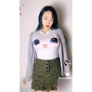 快手超美网红《欣妹妹》正能量娇羞深夜直播