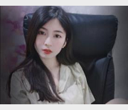 久妖制片厂御用网红模特（Lisa）私拍合集