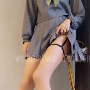 “草莓味软糖，为喝水增添甜蜜滋味！”