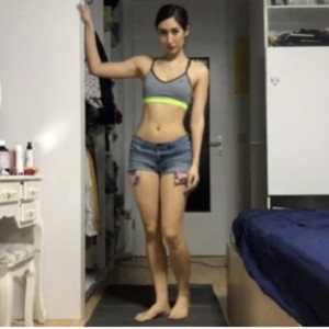 名模MaggieQ：高颜值瑜伽达人