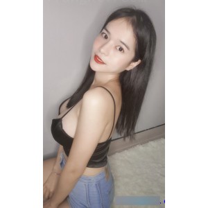 国网红大罩杯妹自拍福利直播小礼包