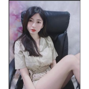 励志82社区美女LiSa合集