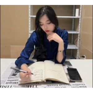 秀人网：白嫩大长腿美女补课