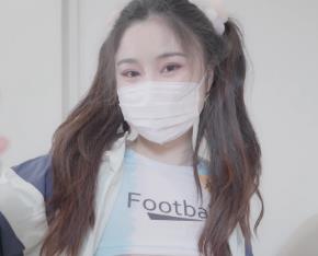 台北足球宝贝娜娜，1V视频2.4G，糖心官网资源