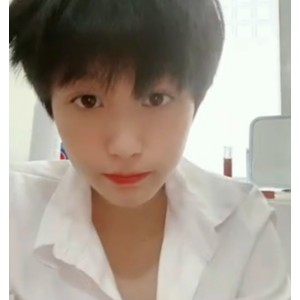 比心陪玩小雪：23v9.85g补视频精彩分享