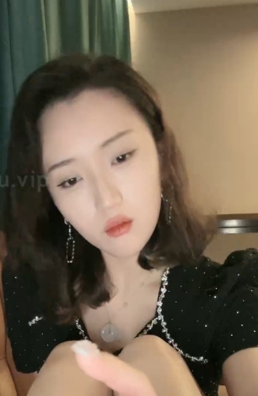 嘴艺小鲜肉1v视频834mb，百度盘独家搬运