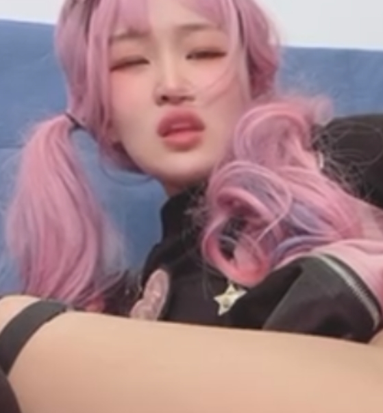 小鹿酱露脸福利姬26g视频收藏补百度去重新增，分3个压缩包，ED2K