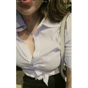 女王木兰魅力视频：户外勾引159.5g