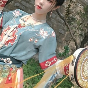 给力钛合金TiTi作品合集91套52G百度福利