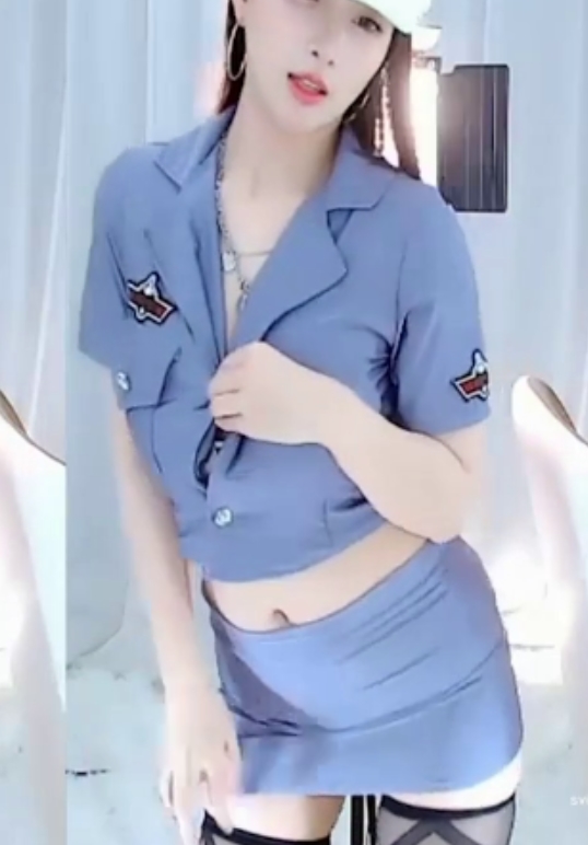 虎牙蛋宝宝定制展示8V1G小虎牙双马尾湿身女仆装特写34人珍藏