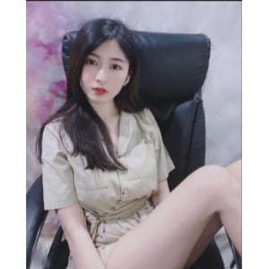 82社区Lisa蜜桃臀热舞合集77V36.8G让人顶不住