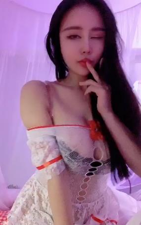 定制视频唐曼斗鱼合集6.2G搔气溢出屏幕