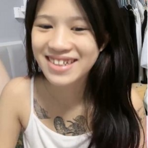 快手杨小兔互动表演视频5部2.76G热辣纹身秀