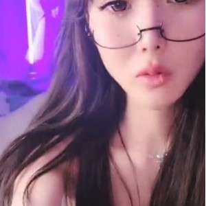 推特Hyeon06179伪娘精品98部19.5G优质珍藏