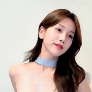 热舞天团去衣版192v15.5g流鼻血