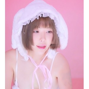 镜中人holymoly26部特供视频4.4G圈粉特供