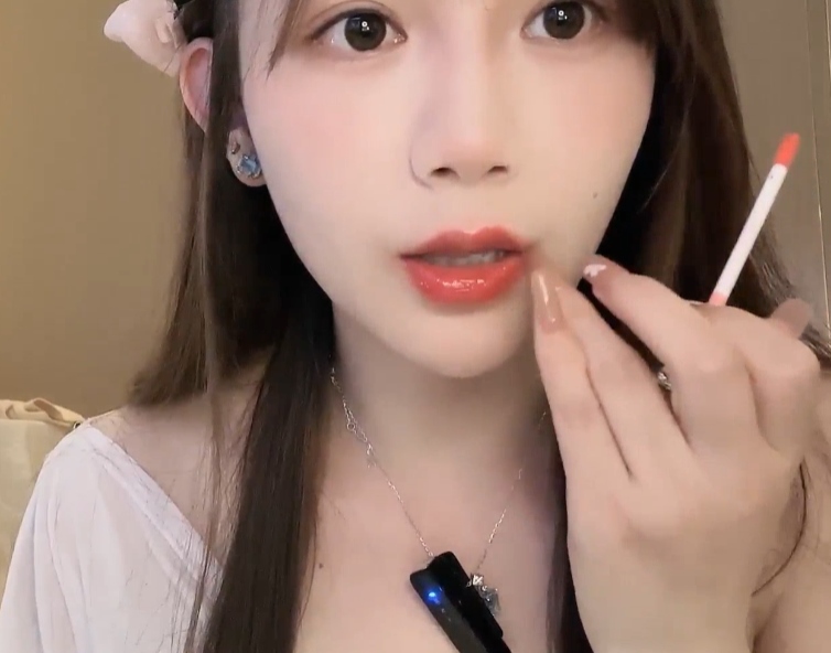 qqqq0808展示秀SP站18部21.9G诱人