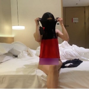 推特中原炮王约会露脸视频8部4.73G绝顶诱人