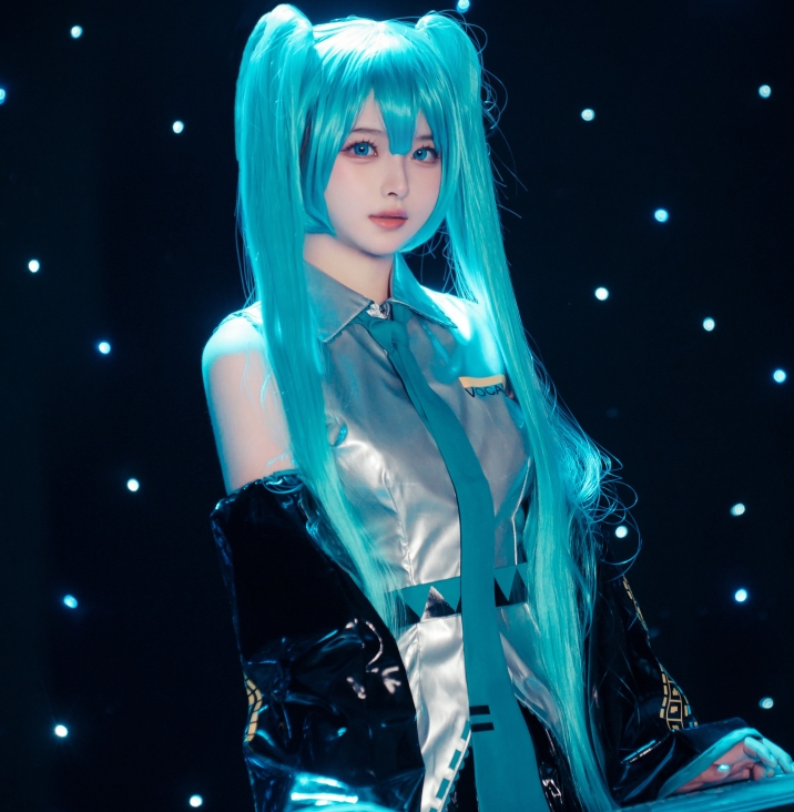 抖音白莉秀视频合集40套15.1g劲爆