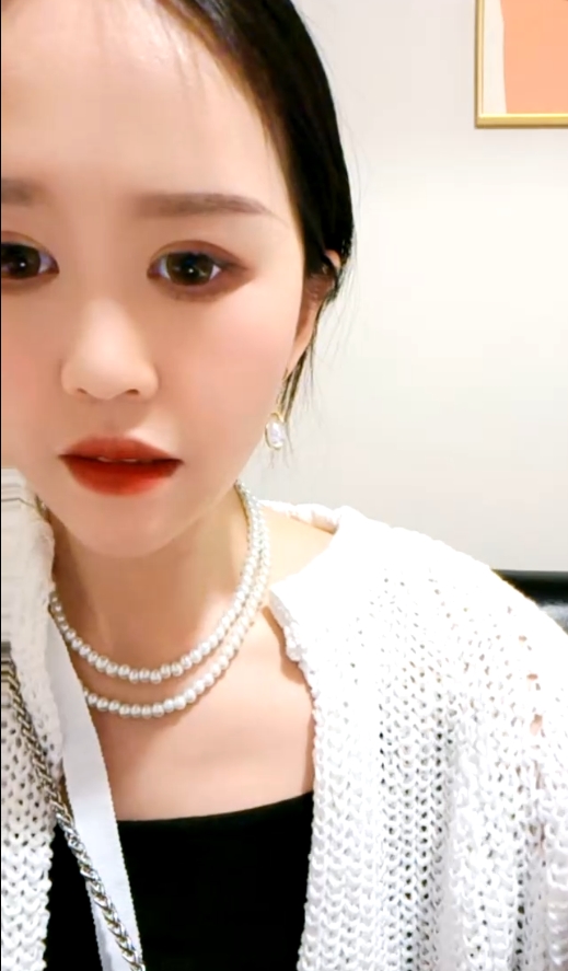 乌苏儿户外女神视频合集38部16.4G太诱人