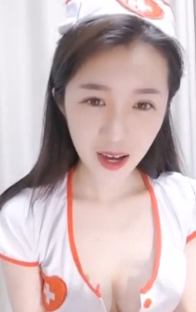 38G私域妹子菲菲直播合集太上头了