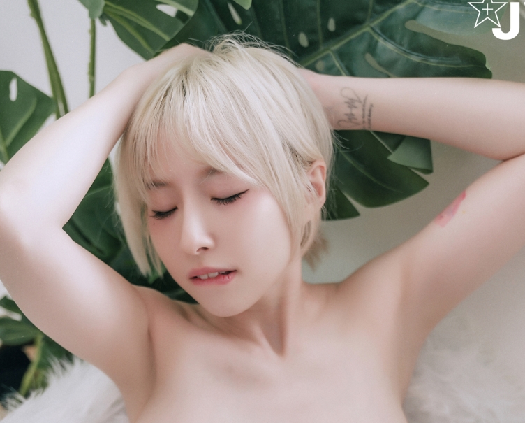 17.9GJVID黎菲儿36套极致撩人