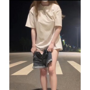 洛淼淼私人定制反差福利13部合集2.3G可爱少女绝美身材