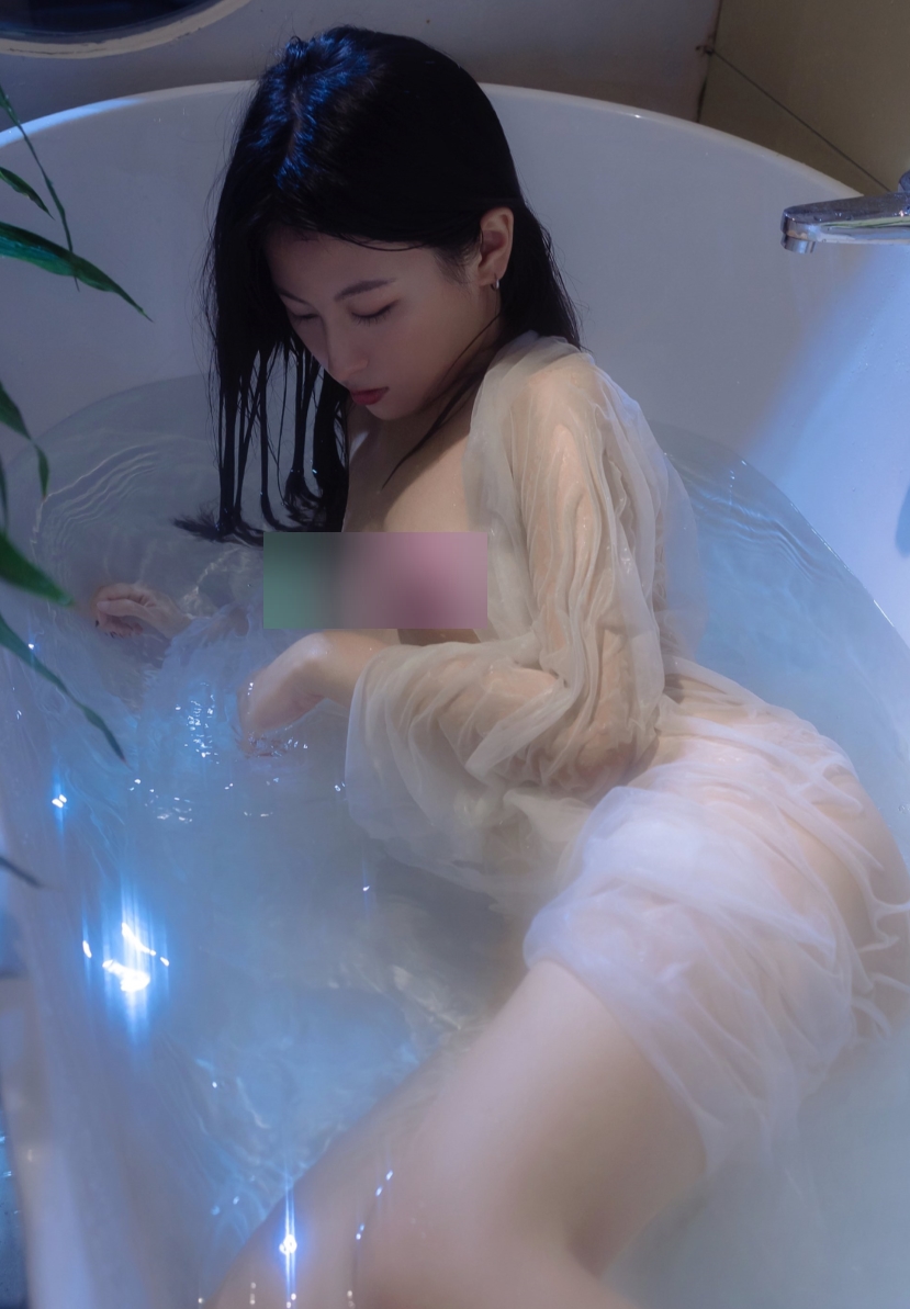 23位女神私密互动高清私照3537P63V2.64G绝美